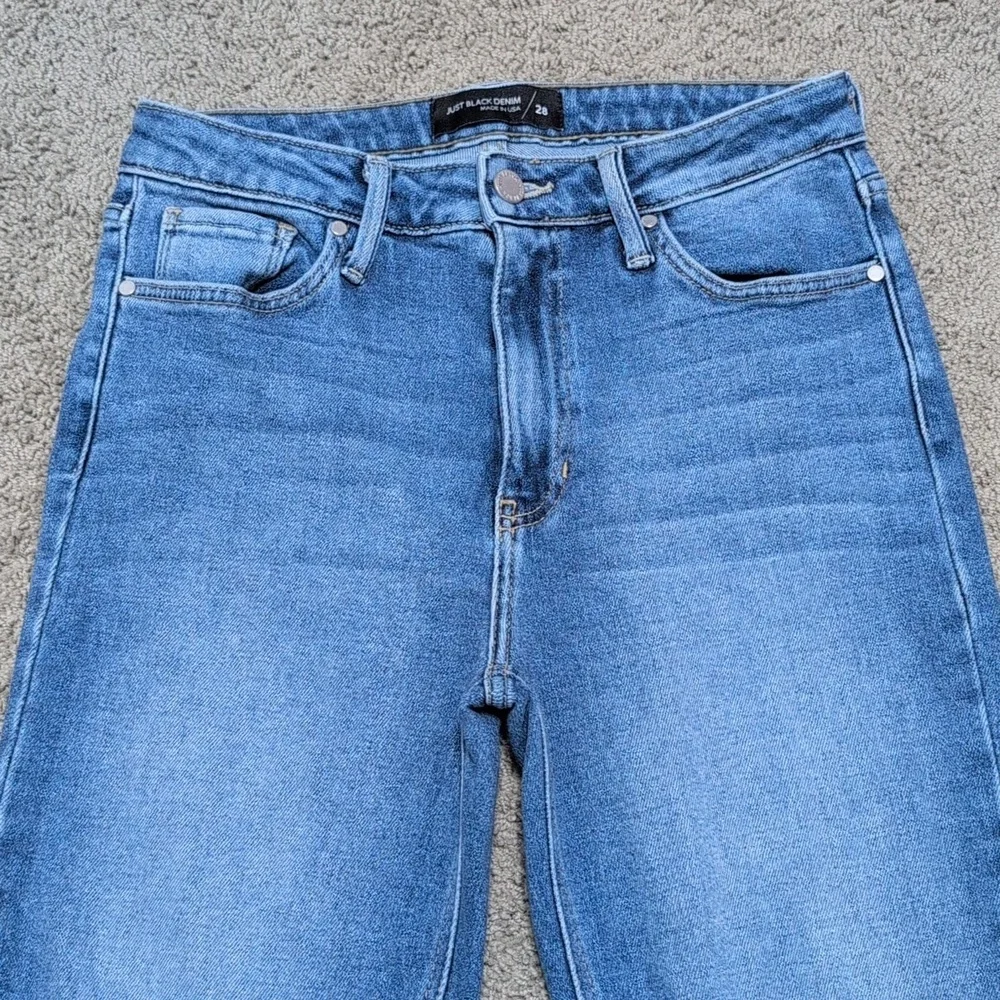 Just Black Denim Straight Leg Jeans Distressed Medium Wash Size 28